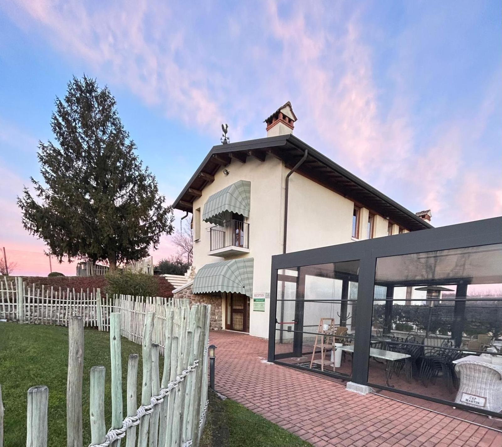 Agriturismo & Agricamping Serena Pastrengo Exterior photo